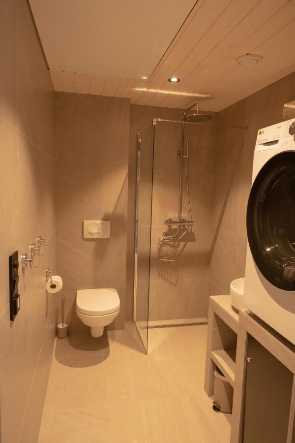 Modern Apartment In Henningsvaer Ngoại thất bức ảnh