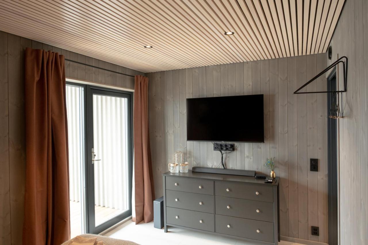 Modern Apartment In Henningsvaer Ngoại thất bức ảnh